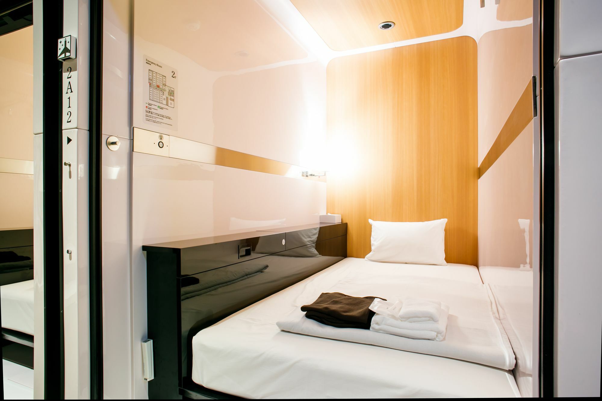 Hotel First Cabin Tkp Nagoya Station Exterior foto